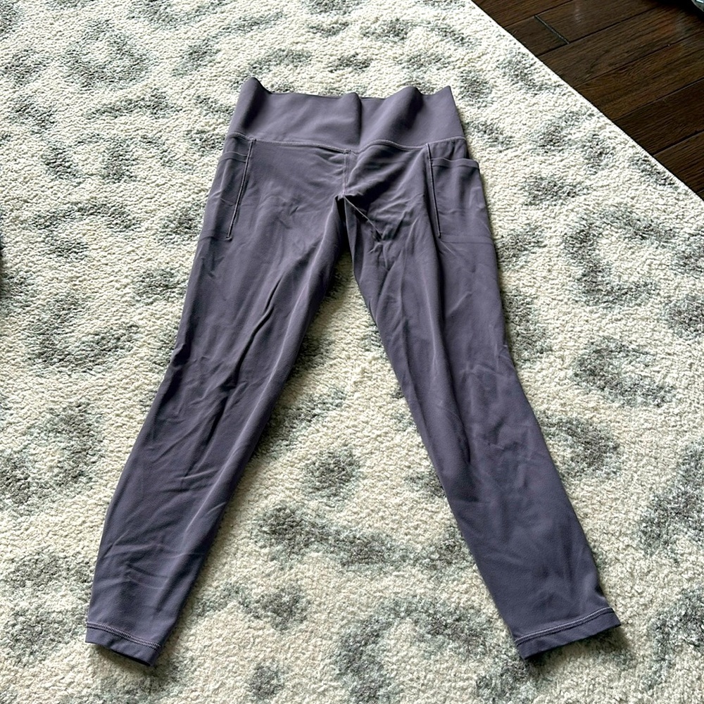 Athleta, Salutation stash pocket II 7/8 tight, Size SP, dusk violet